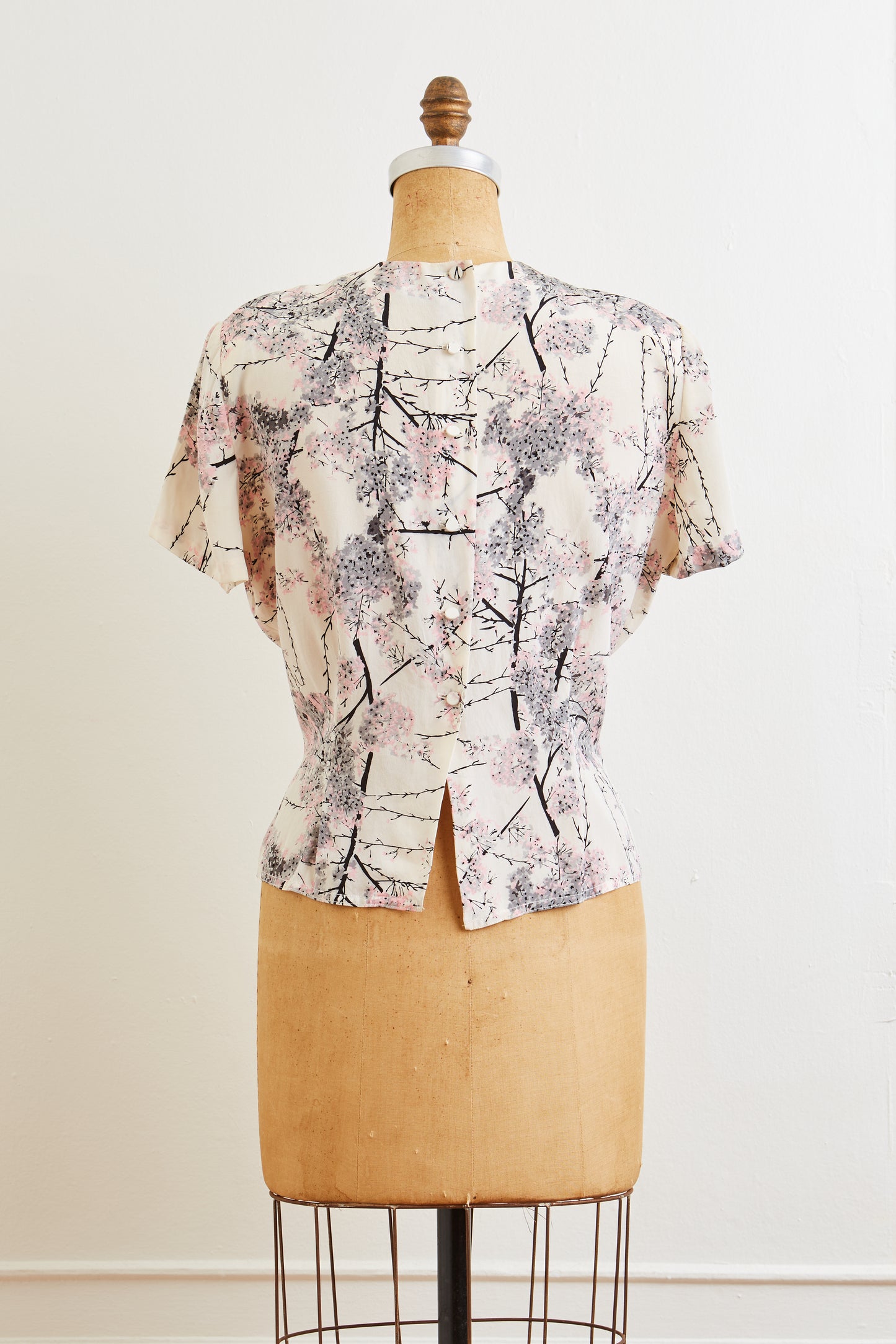 1940s Dorothy Korby Cherry Blossom Print Blouse