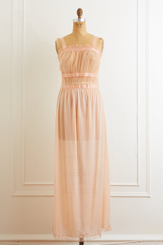 1950s Saucy Sheer Mesh Bust Negligée