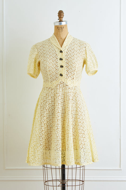 1930s Yellow Lace Novelty Bunny Button Dress